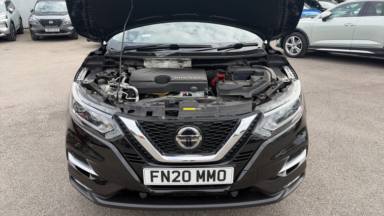 Nissan Qashqai 1.5 dCi 115 N-Connecta 5dr Diesel Hatchback